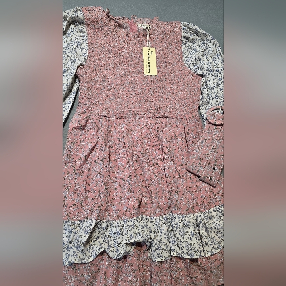 the clothing company NWT Pink Floral Smocked Belted Long Sleeve Dress S/M/L - Picture 5 of 9